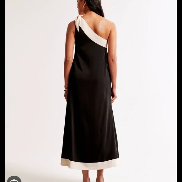 BNWT Abercrombie & Fitch One-Shoulder Scarf Midi - Picture 2 of 5